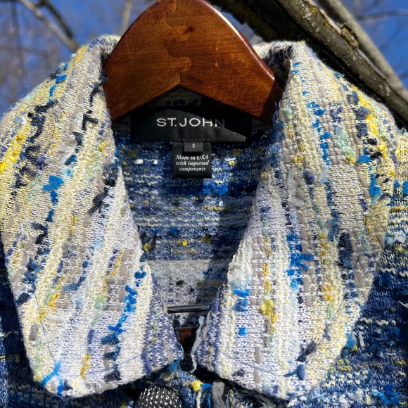 St John sparkly boucle cropped jacket size 2, shades of blue/yellow - Picture 9 of 9